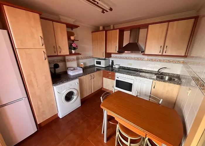 Duplex Artigas * Comillas